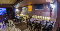 Основной зал