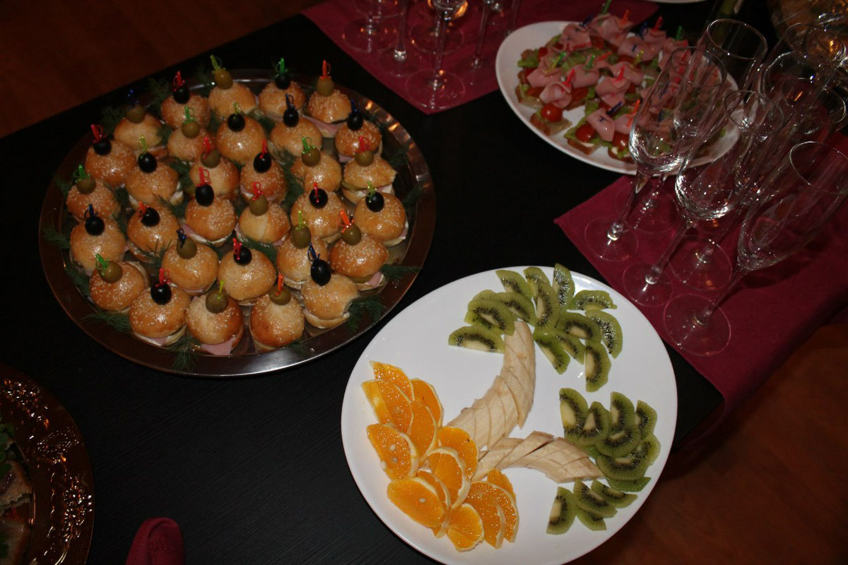 Основной зал