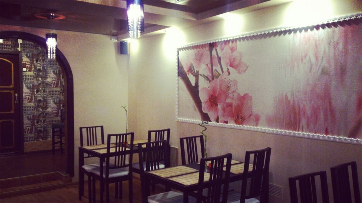 Основной зал — Долли