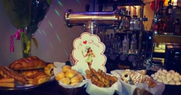 Основной зал — интерьер зала