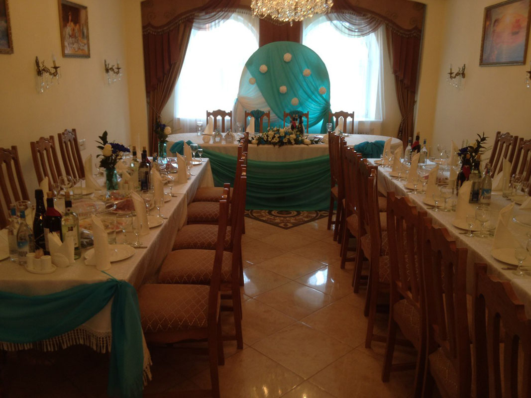 Основной зал