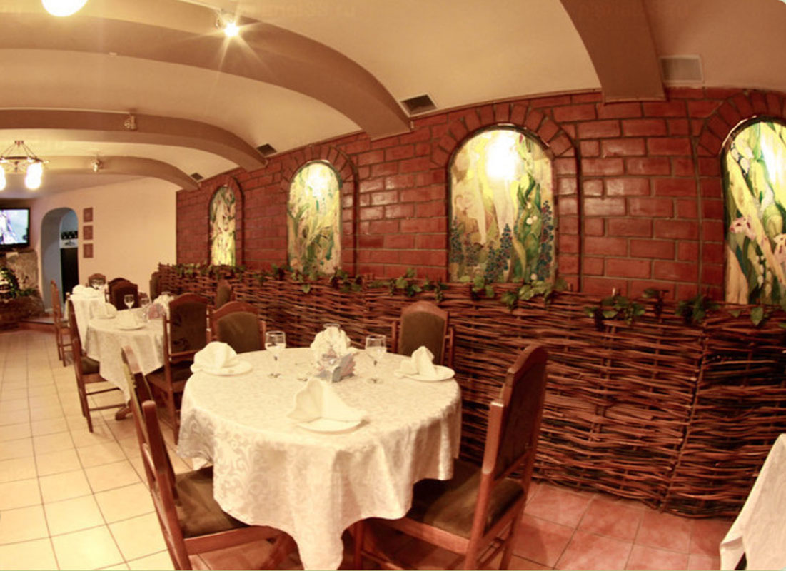 Основной зал — Три пескаря