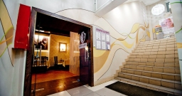 Основной зал