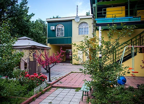Восток, Терраса — фото