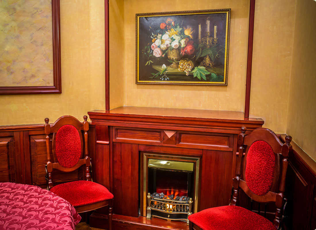 Каминный зал