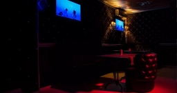 Караоке зал