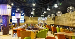 Основной зал