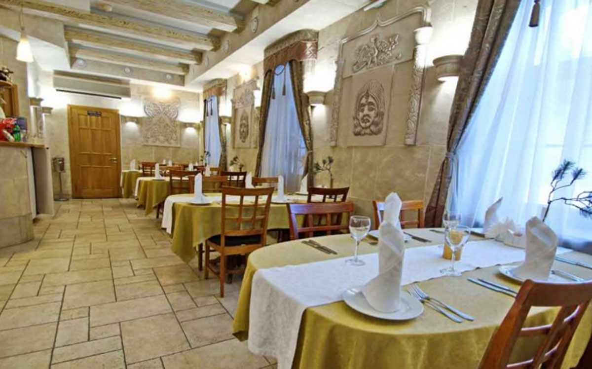 Основной зал — Мономах