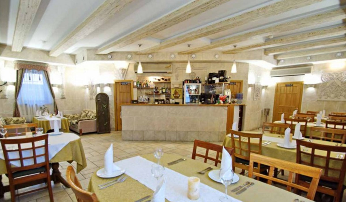 Основной зал — Мономах