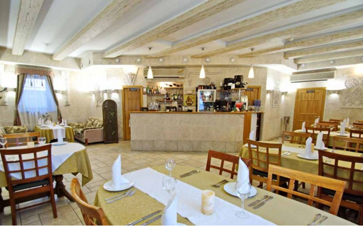 Основной зал — Мономах