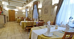 Основной зал — подробнее о зале