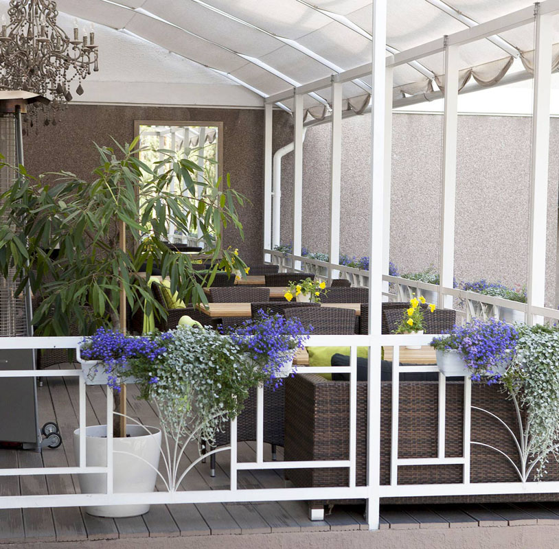 Веранда — банкетный зал Ваниа, фото