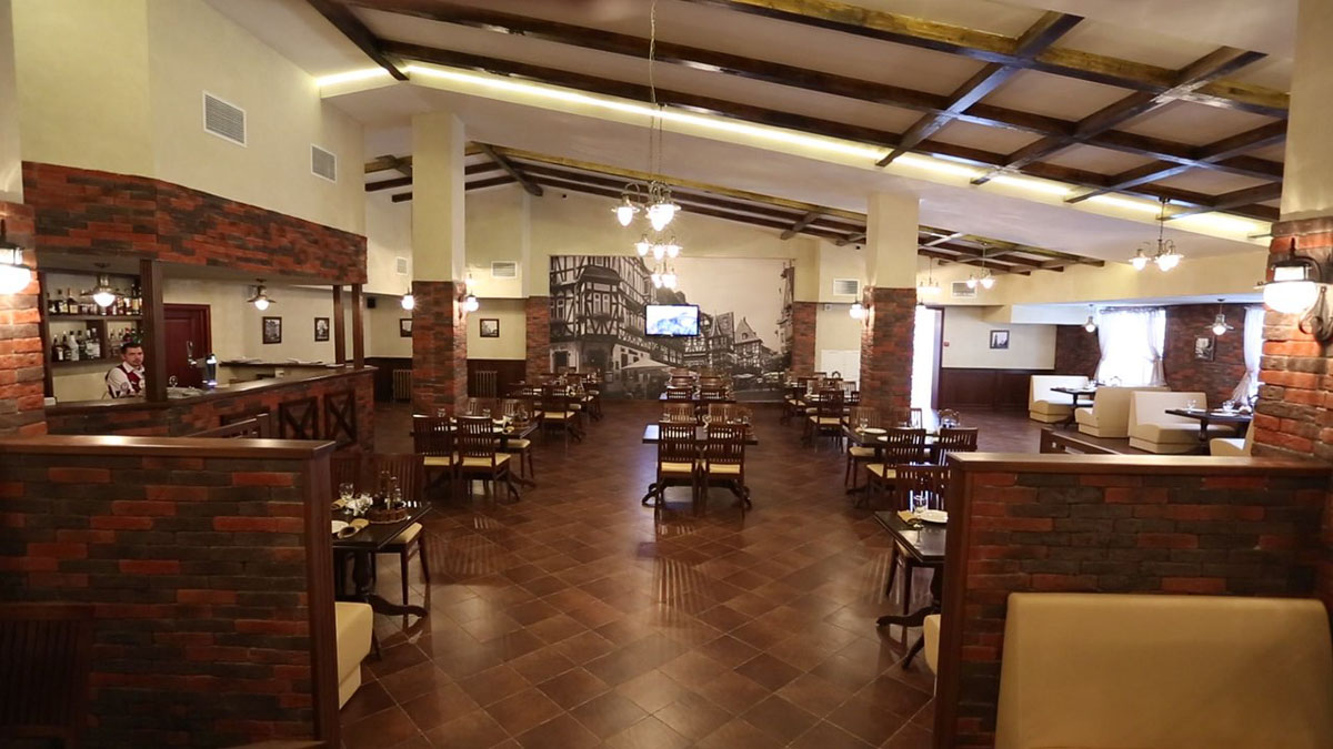 Основной зал — Кайзер