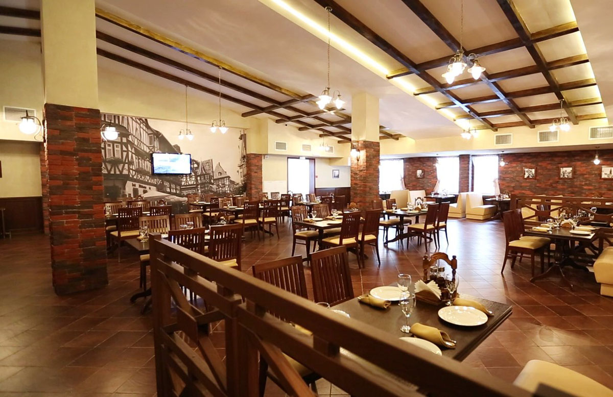 Основной зал — Кайзер