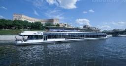 Верхняя Палуба — интерьер зала