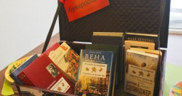 Основной зал