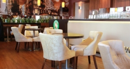 Основной зал