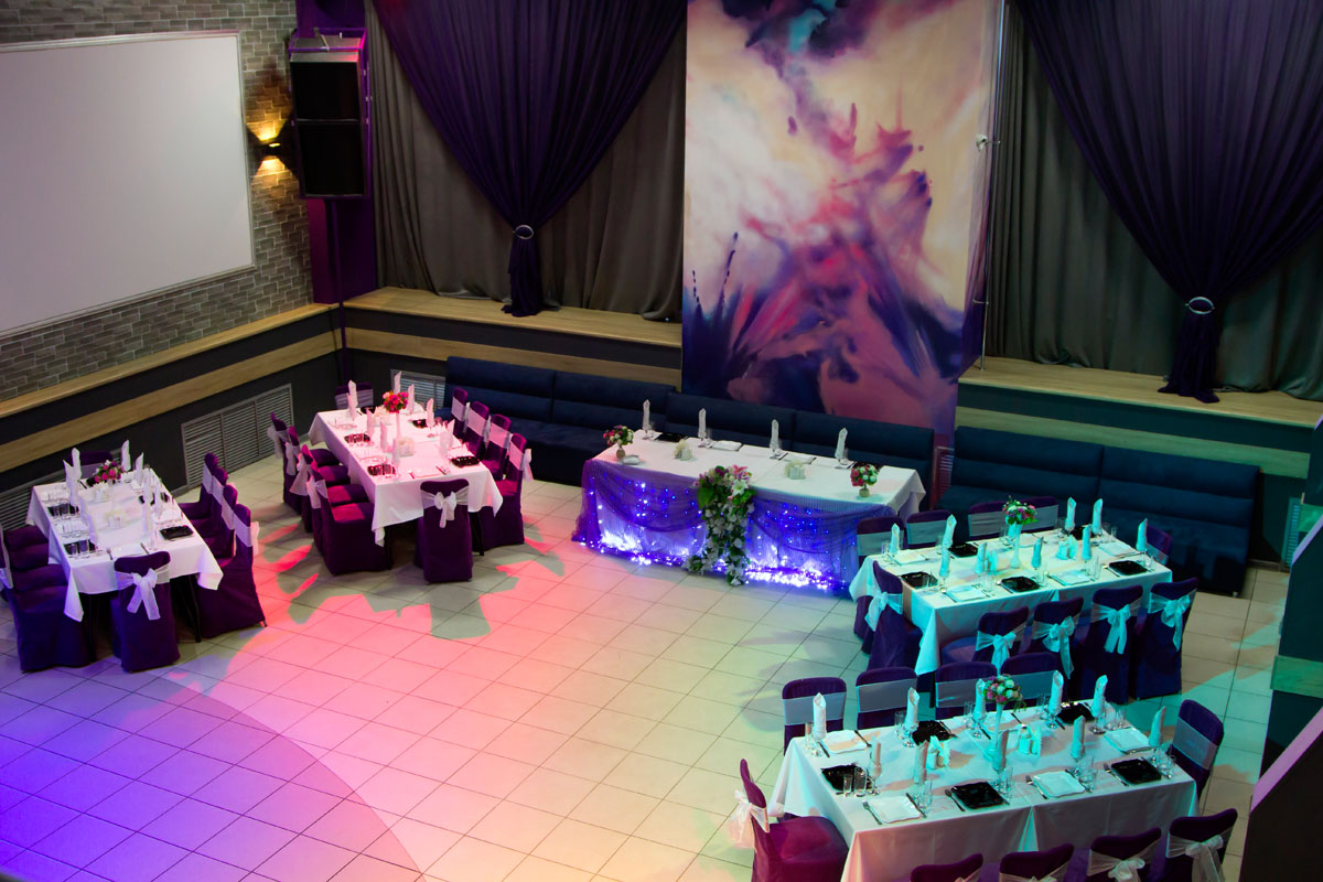 Танцевальный кафе-бар KrisS — Основной зал, фото банкетного зала