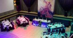 Основной зал