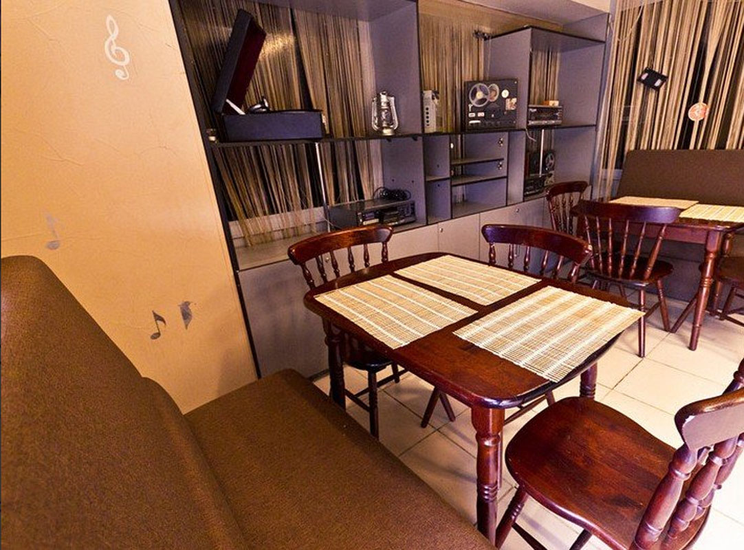 VIP-зал — Танцевальный кафе-бар KrisS