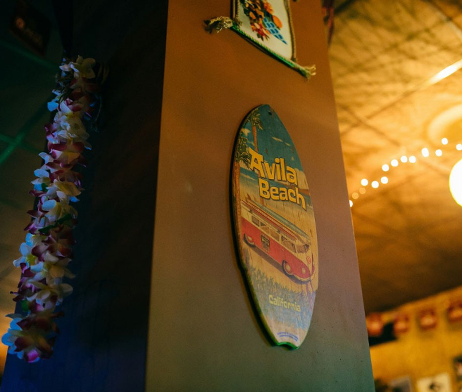 Основной зал — Огана Тики Бар