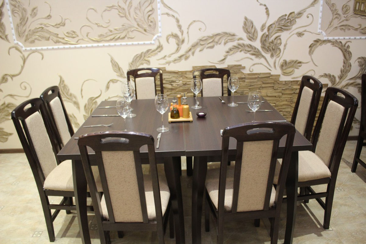 Основной зал — Ресто Пицца