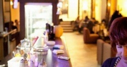 Основной зал — интерьер зала