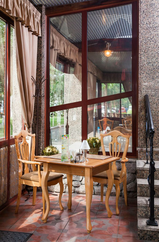 Основной зал — Ричард