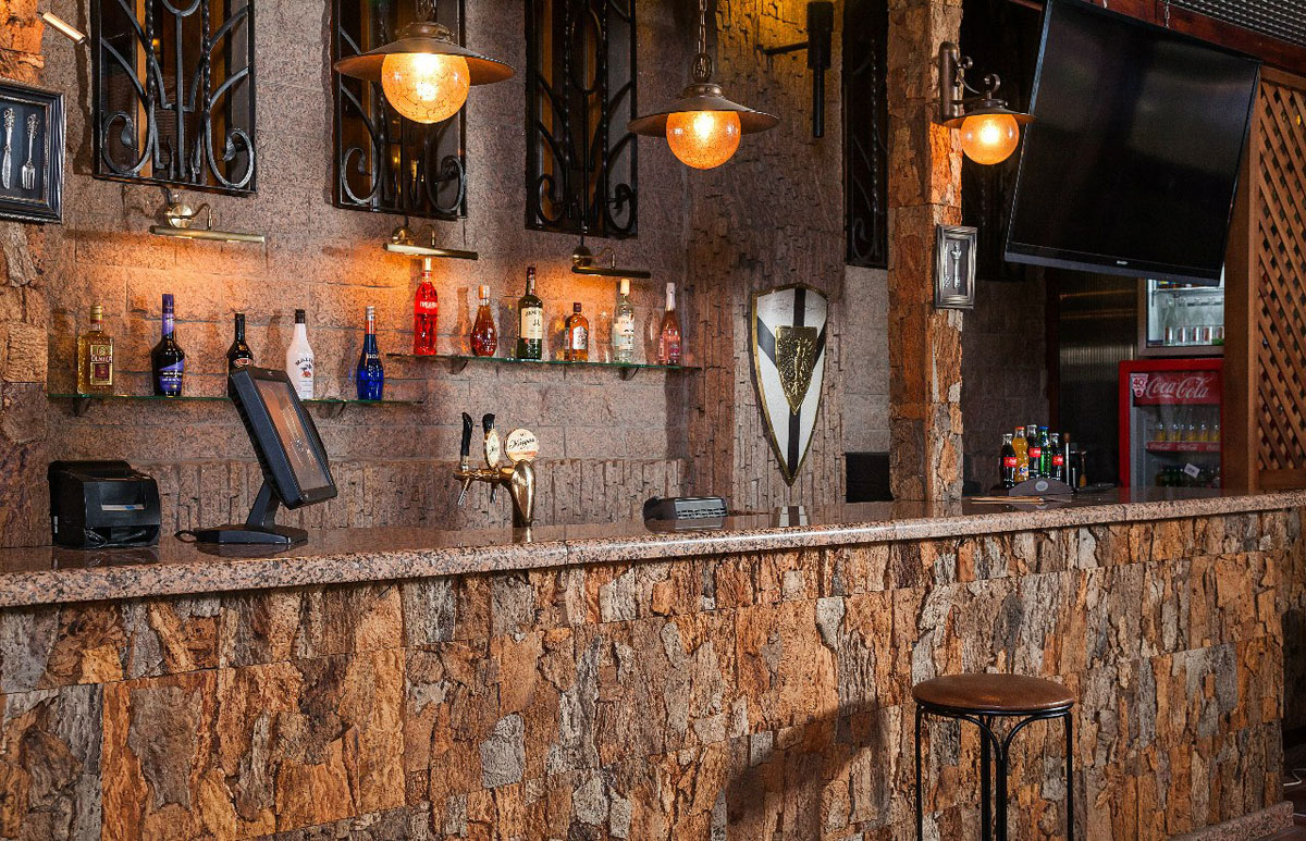 Основной зал — Ричард