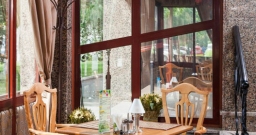 Основной зал