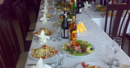 Основной зал