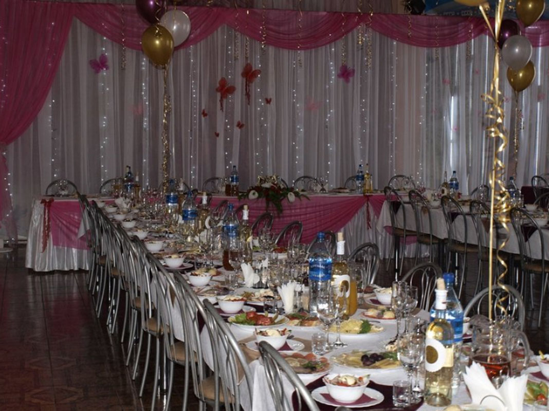 Основной зал — Кафе Советская