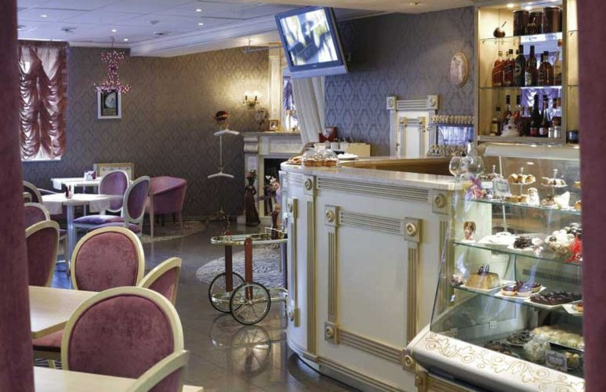 Основной зал — Бельэтаж