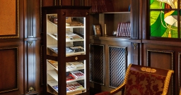 Лобби-бар Сенатор — интерьер зала