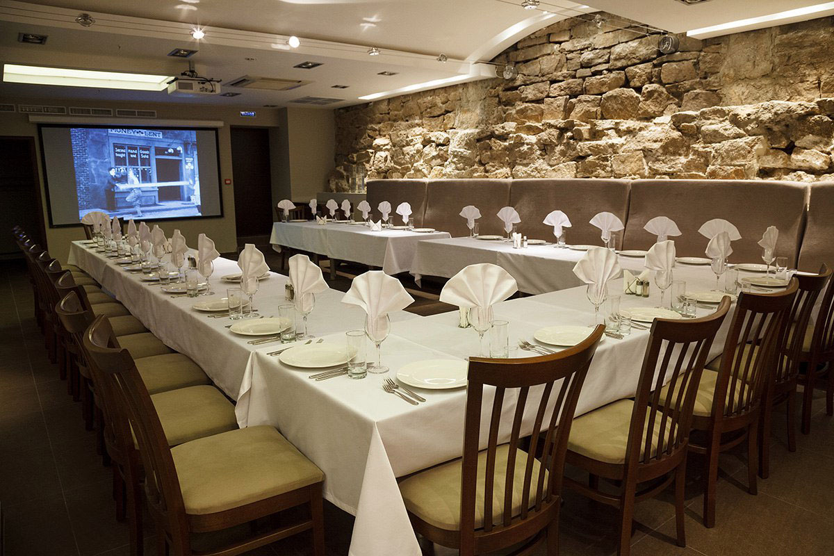 Основной зал — Moravsky Vrabec