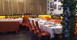 Основной зал — интерьер зала