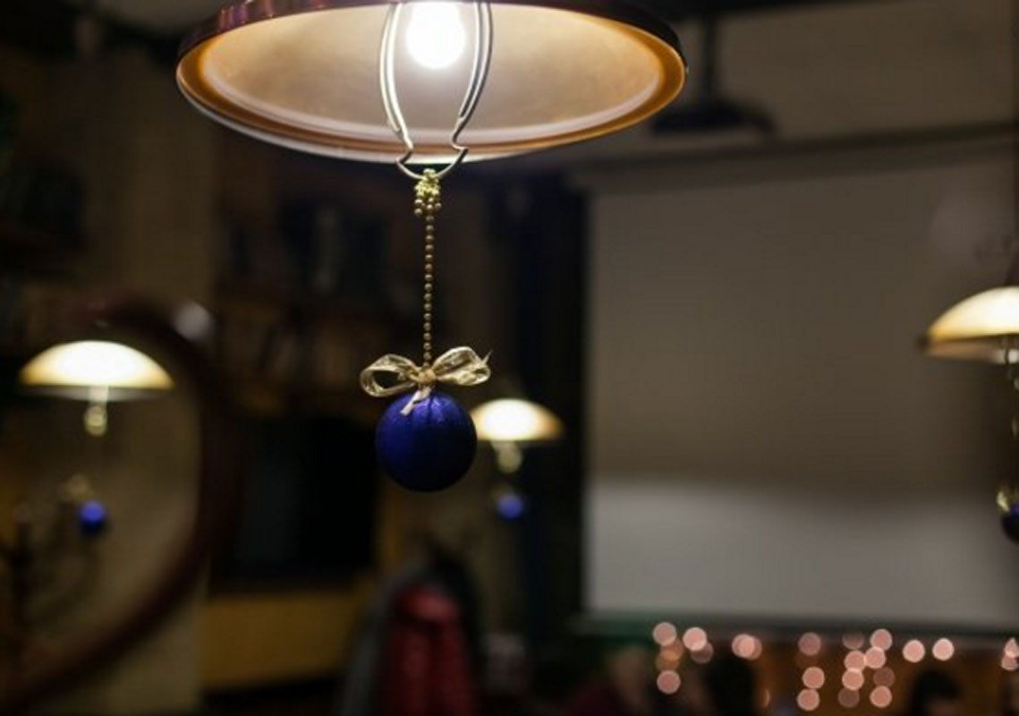 Основной зал — Бар на улице Бейвеля