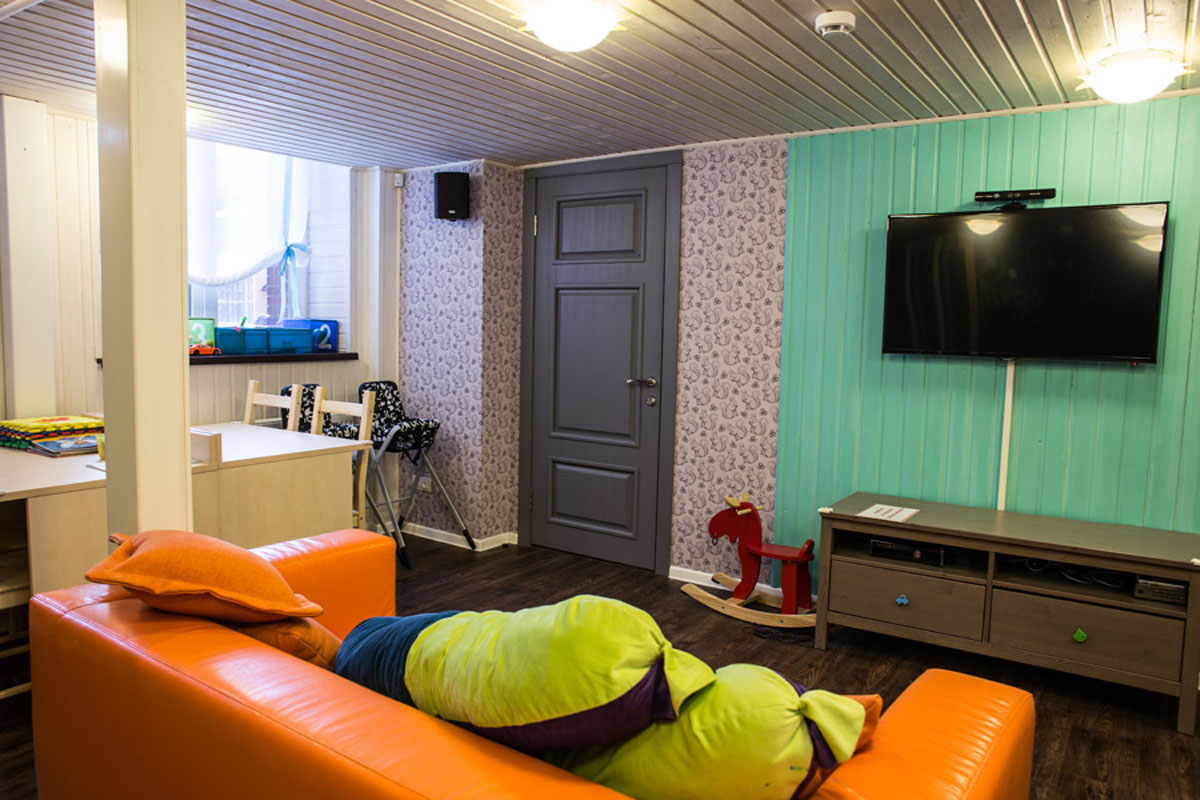 Основной зал — Ресторан средиземноморской кухни Белочка