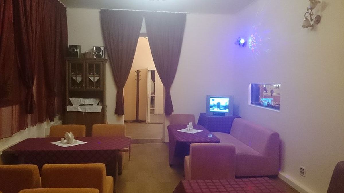 Основной зал — Каретный двор на Радонежской улице