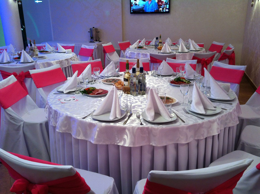 Основной зал — Виноград