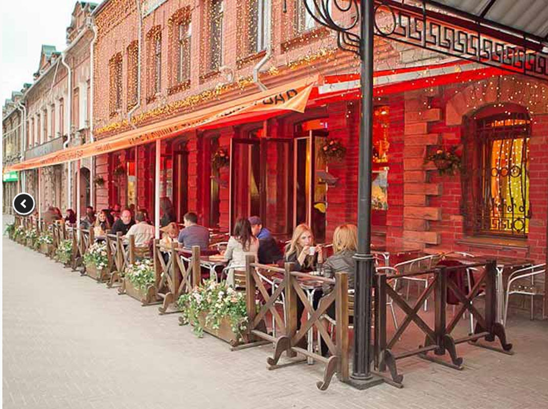 Основной зал — Танцевальный бар и караоке Мит Поинт на улице Академика Королёва