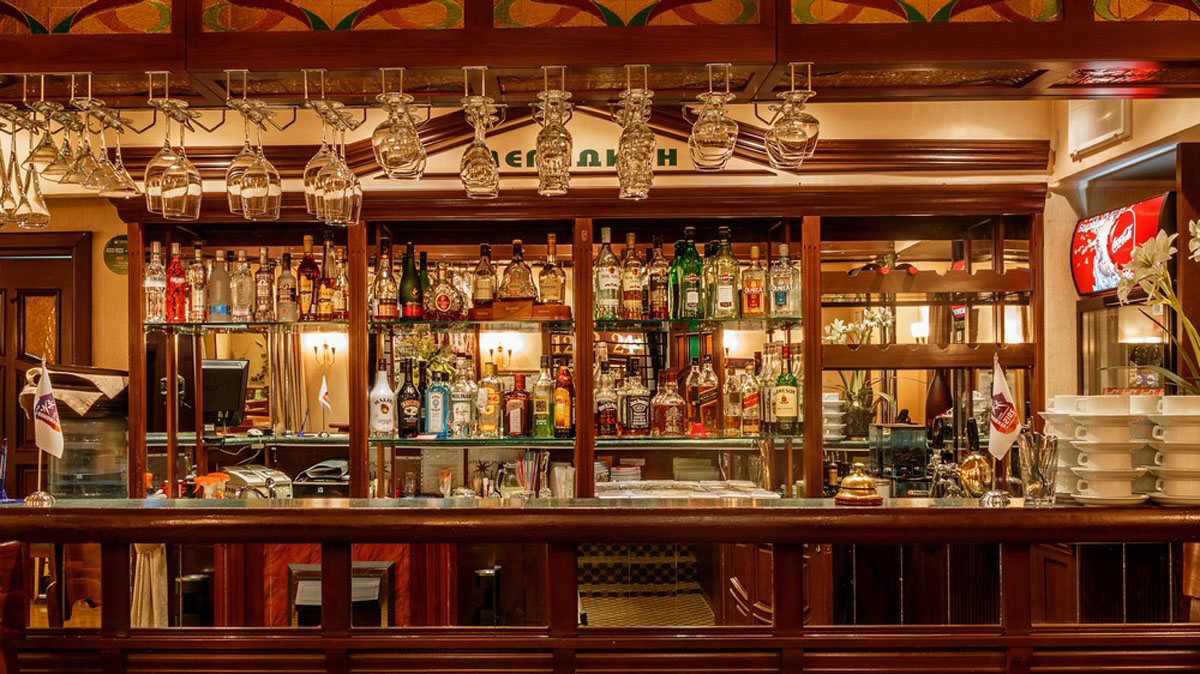 Основной зал — Иль Густо