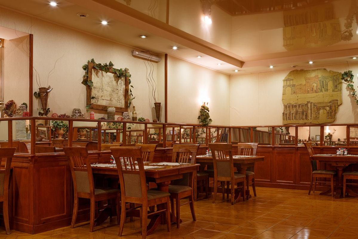 Основной зал — Иль Густо