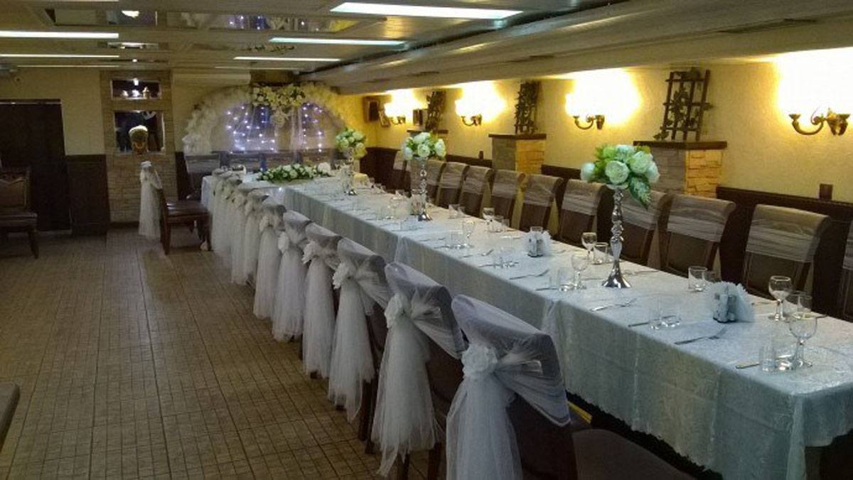 Основной зал — Кафе Корс