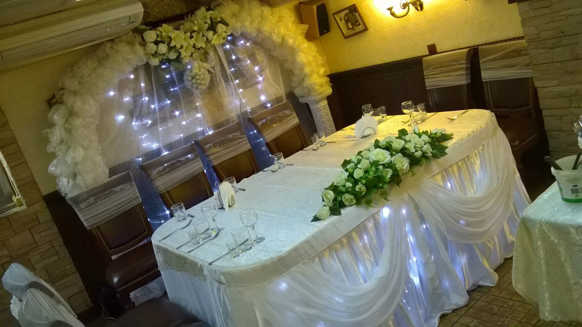 Основной зал — Кафе Корс