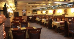 Основной зал — интерьер зала