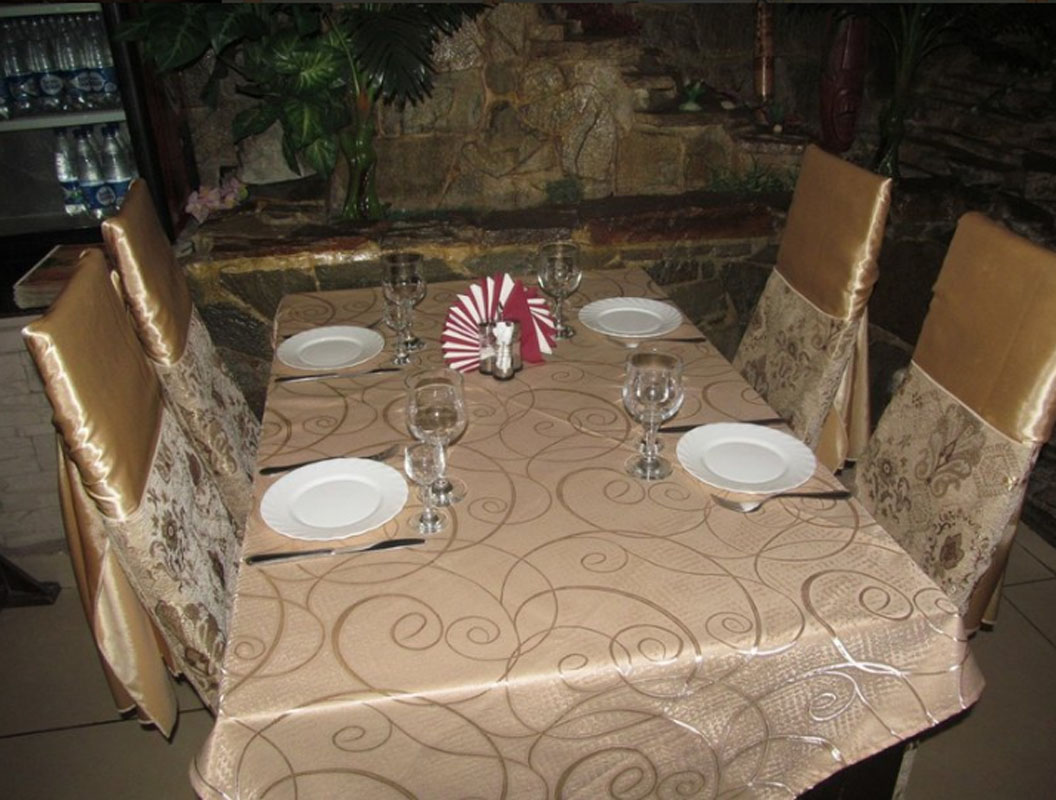 Основной зал — Амазонка