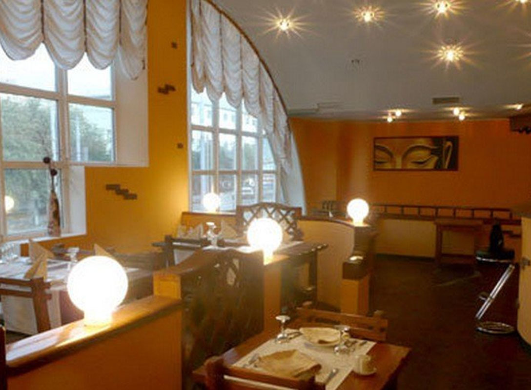 Основной зал — Севан