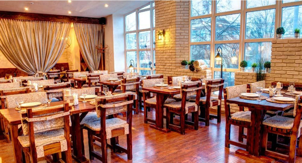 Старый Ереван на улице Энгельса — Основной зал, фото банкетного зала