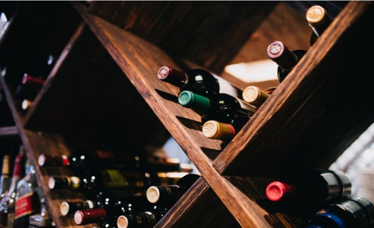 Основной зал — Старый Ереван на улице Энгельса